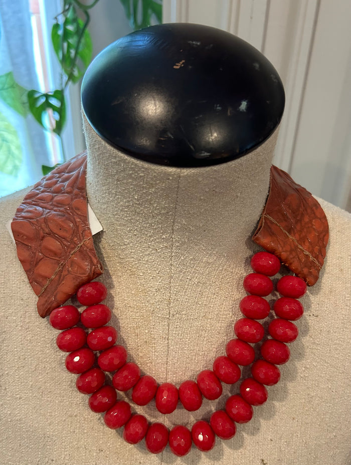 Faceted Fuchsia Jade and Leather Necklace