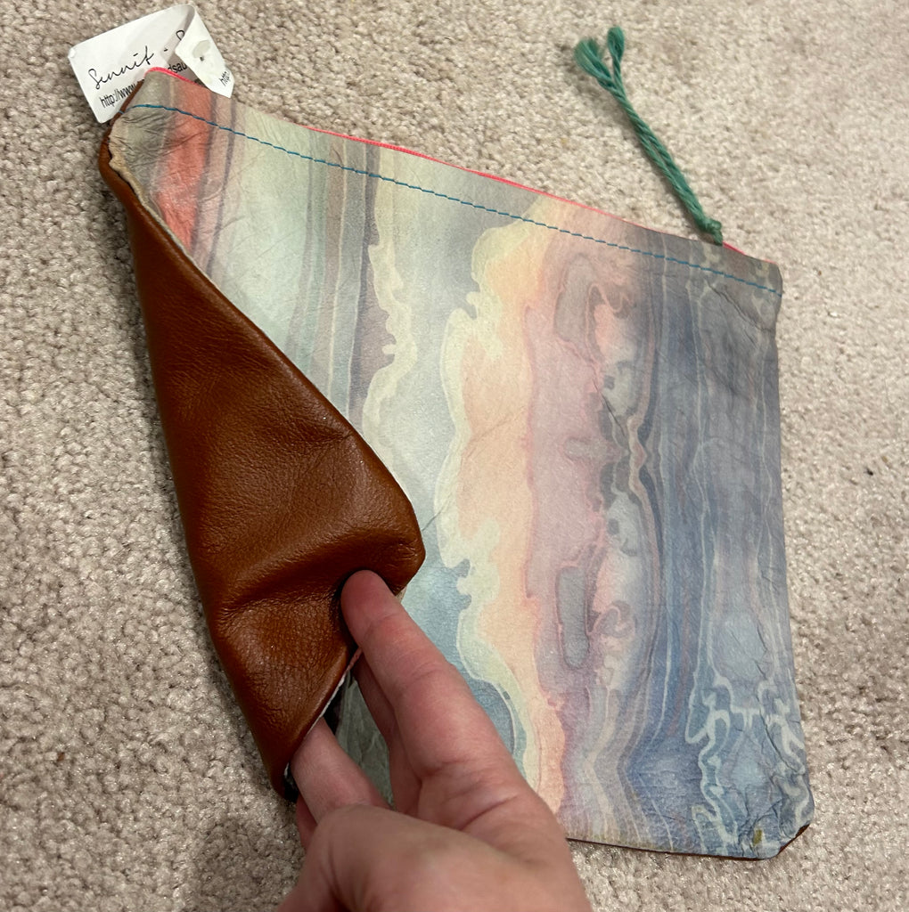 Delor Leather Pouch