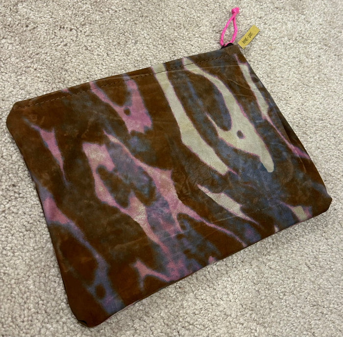 Delor Leather Pouch