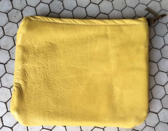 Delor Leather Pouch